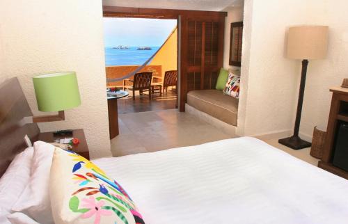 Ixtapa Resort | Las Brisas Ixtapa