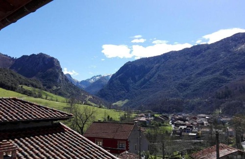Arenas de Cabrales House | Las Cabraliegas
