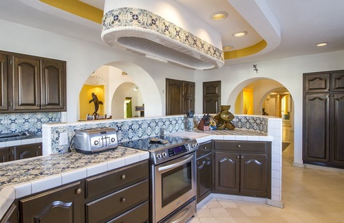 Las Conchas Villa | Las Conchas Beach Front Villa 1-15 Bedrooms- Kayaks-Tennis-Fun