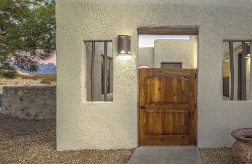 Las Cruces House | Las Cruces - Modern 3BR Near Downtown, Mesilla, White Sands + Backyard Oasis