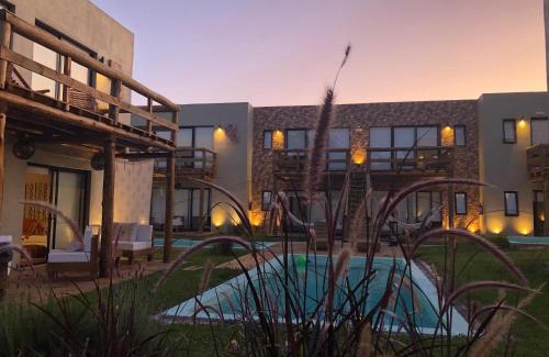 La Pedrera Apartment | LAS ESTEÑAS , casas del mar