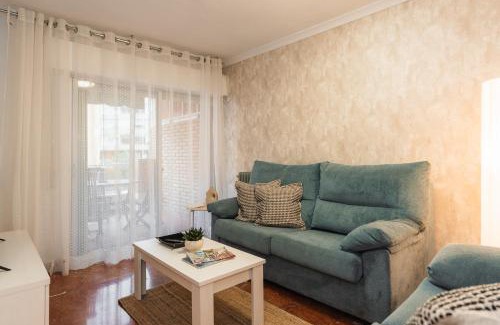 Figares Apartment | Las Flores Apartment
