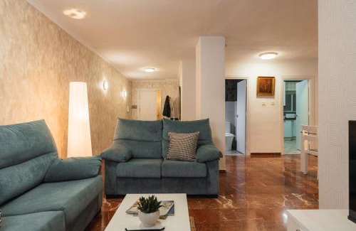 Figares Apartment | Las Flores Apartment