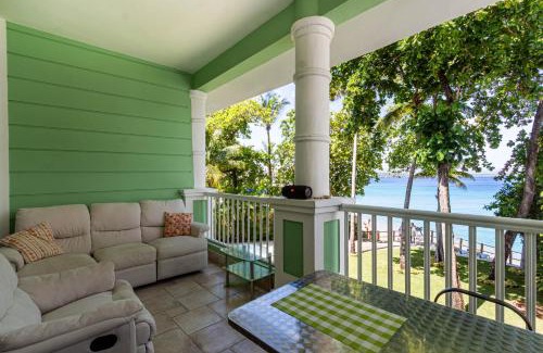 El Batey Apartment | "Las Galerias" - Beach Front - A Gem!