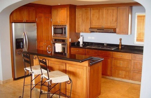 Zona Hotelera Condo | Las Mananitas 3BR Penthouse