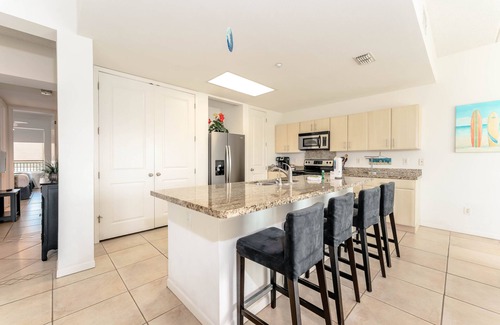South Padre Island Condo | Las Marinas #305 2/2 With Boat Slip