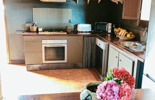 Tordera House | LAS MIMOSAS MASBELL RURAL