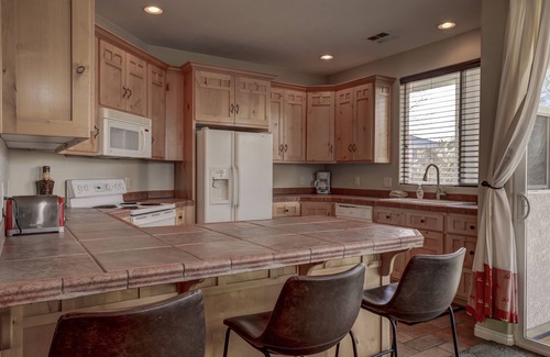 St. George Condo | Las Palmas Resort | Poolside Condo | Strong Wifi | Bunkbeds | #1709