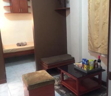 Las Pinas Bed & Breakfast | Las Pinas Serviced Apartment