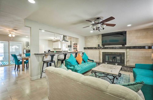Las Vegas Cottage | Las Vegas Getaway w/Patio & Grill: ~3mi to Strip!