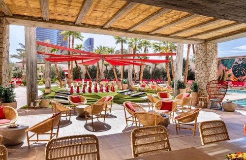 Las Vegas Resort | Las Vegas Hilton At Resorts World
