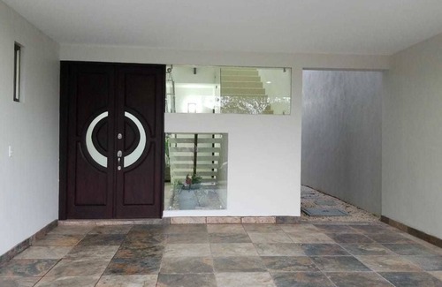 Guachipelin House | Las Yagrumas Condo Escazu