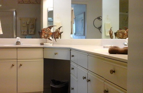 Vanderbilt Beach Condo | LaScala 1st Floor 3Bedroom 2Bath Condo Bay Water Step to the Beach! Dec Specials