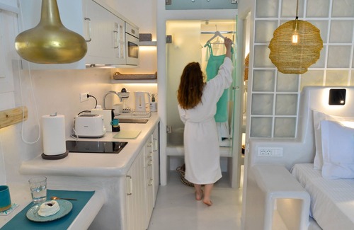 Paleopolis Apartment | Lasia Luxury Suite