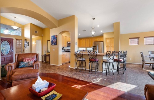 Gold Canyon House | Last Call for Summer - 10% Off All August Stays!