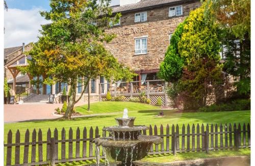 Bromley Cross Hotel | Last Drop Village Hotel & Spa