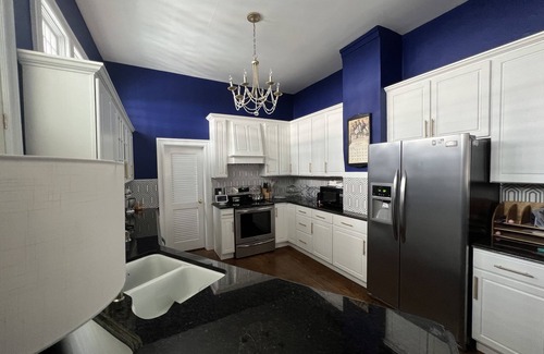 Cape May House | Last min discount now until Labor Day. Amazing location. Jackson St with pool.