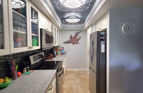 New Smyrna Beach House | 🧜‍♀️Last Minute Deals 🌴SLEEPS 7-POOL-CLOSE 2 FLAGLER🐬n GARAGE