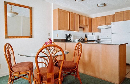 Lihue Condo | LAST MINUTE DEAL! 2BR in Lihue, minutes from the beach. Perfect for families!