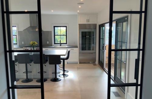 Nantucket Town House | LAST MINUTE DEAL 8/23! Luxurious Nantucket Compound - Pool, Spa, Private Office.