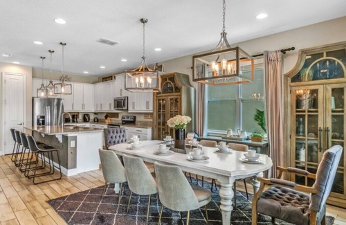 West Kissimmee Villa | Last Minute Disney Getaway! Villa with Private Pool & Hot Tub. Book Now! #65993