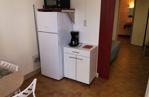 La Tranche-sur-Mer Apartment | Last Minute! Beachside Apartment for 2/3 with Terrace, Parking, BBQ in La Tranche-sur-Mer