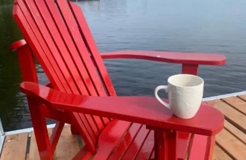 Lac-Brome Ski Chalet | LAST MINUTE! Nauticski Lac Brome, Knowlton *Ski Bromont/Sutton/Orford/O-H & ZOO