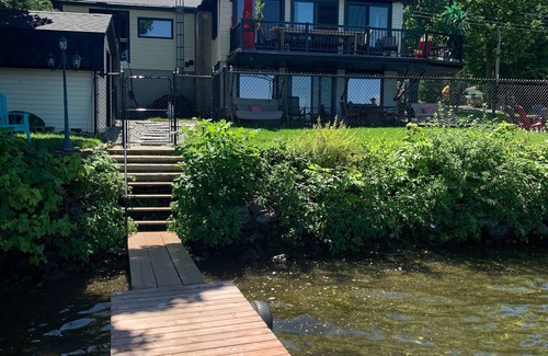 Lac-Brome Ski Chalet | LAST MINUTE! Nauticski Lac Brome, Knowlton *Ski Bromont/Sutton/Orford/O-H & ZOO
