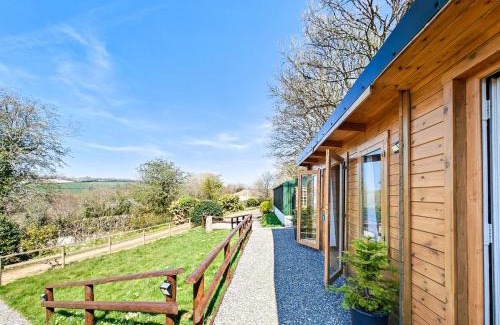 Latchley House | Latchley Meadows Lodge