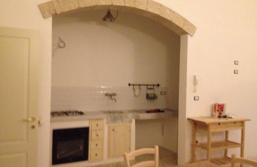 Taviano House | Late 19th century stone house renovated in 2016