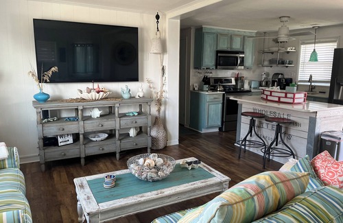 Rodanthe House | Late cancellation! August 23-30 semi oceanfront - dog friendly