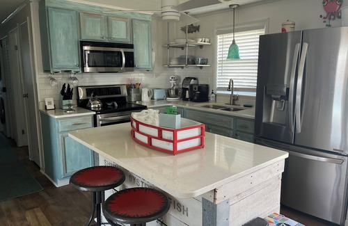 Rodanthe House | Late cancellation! August 23-30 semi oceanfront - dog friendly
