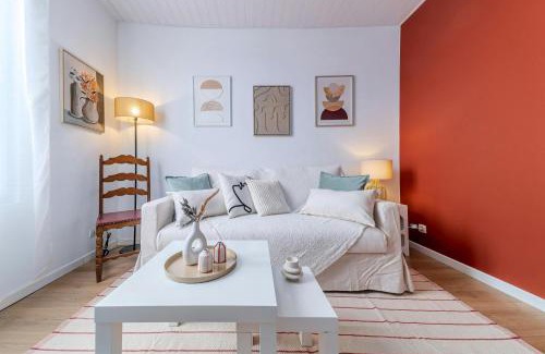 Epinay-sur-Seine Apartment | LAtelier dEpinay Terracotta - Near Paris