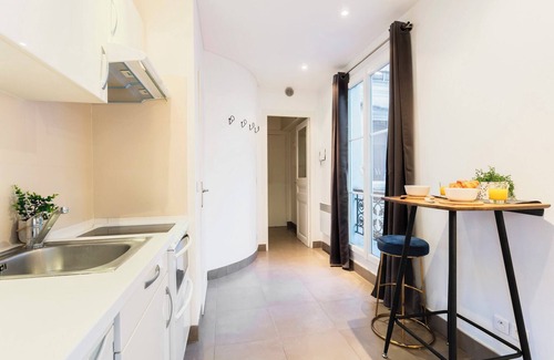 Saint-Victor Apartment | Latin Quarter Calm & Stylish 1BR - Blvd St Germain