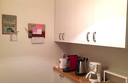 Jardin des plantes Apartment | Latin Quarter, close to rue Mouffetard, gardens, Sorbonne, central, well connected