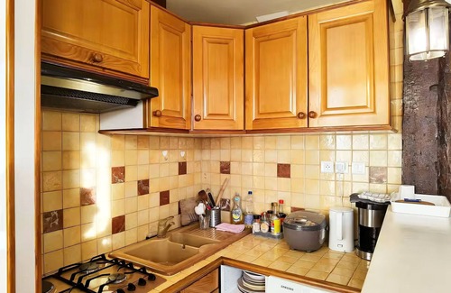5th Arrondissement Apartment | Latin Quarter Stay for 4 near Panthéon/Near Metro/Paris Centre