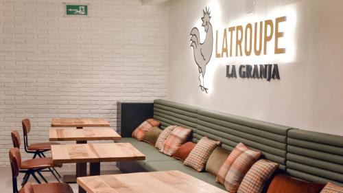 Bilbao City Centre Hostel | LATROUPE La Granja