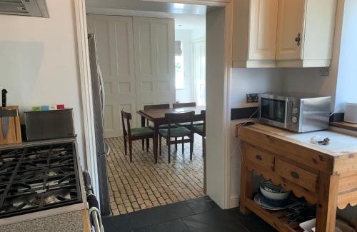 Barnstaple House | Lauderdale lodge barnstaple