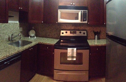 Lauderdale-by-the-Sea Condo | Lauderdale By The Sea Condo Townhouse Three Blocks From The Beach.
