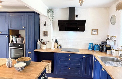 Castletownbere House | Laughing Seagull Cottage - Charmantes neu Renoviertes Cottage mit Meerblick