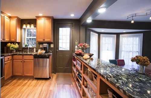 Black Mountain House | Laughing Waters Lodge | 6 Bedrooms | Pet Friendly