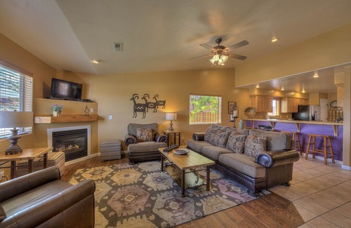 Moab South Valley House | Launch your adventures from Casa Violet Moab!