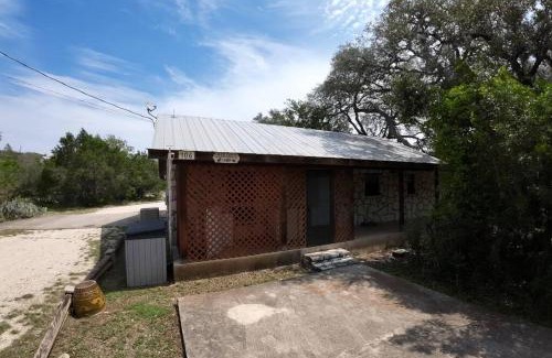 Concan House | Laurel Canyon - Frio River Haven