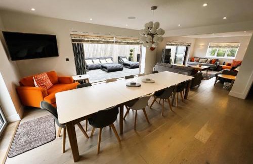 Sandown House | Laurel Cottage