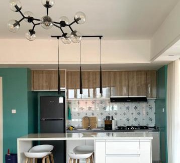Nairobi Upper Hill Apartment | Laurel Hill Suites - Elegant & Comfy 3-Bedroom Suite With Pool, Restaurant, Sauna, Bistro, Gym, Office Space, Fast Wi-Fi & City Views