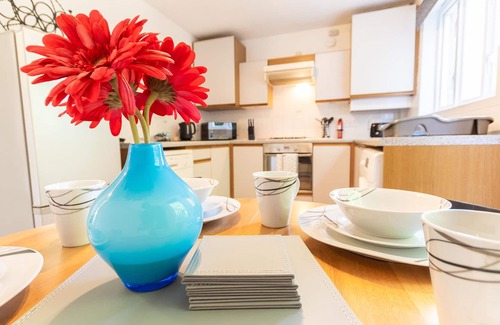 Aberdeen House | Laurel House is a Semi Detached Home with Garden and Driveway