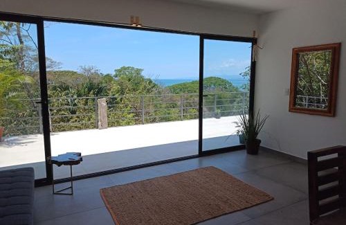 Manzanillo House | Laurel Jungle & Ocean