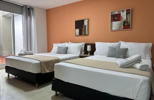 Laureles Hotel | Laureles Guest House LGH Hotel