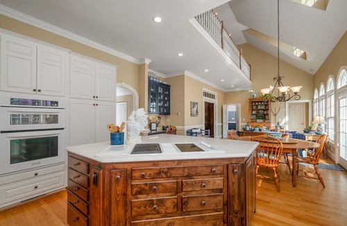 Lynn House | Laurelwood of Tryon | Distinctive Old-World Luxury Including a Pool, Hot Tub, and Game Room