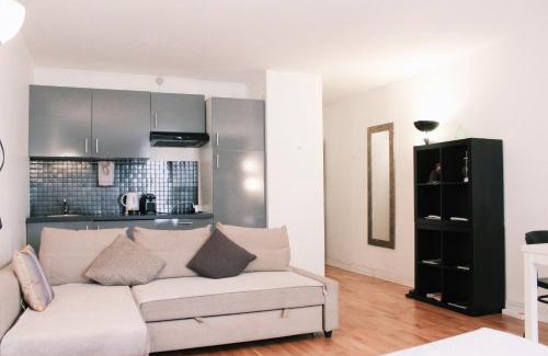 Chaillot Apartment | Lauriston Nice Studio